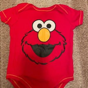 Elmo 12 month onesie runs big